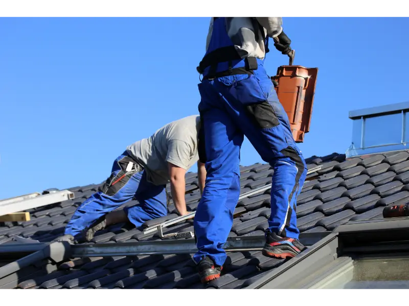 Fabric, new covering of a tile roof Fabric, new covering of a tile roof
